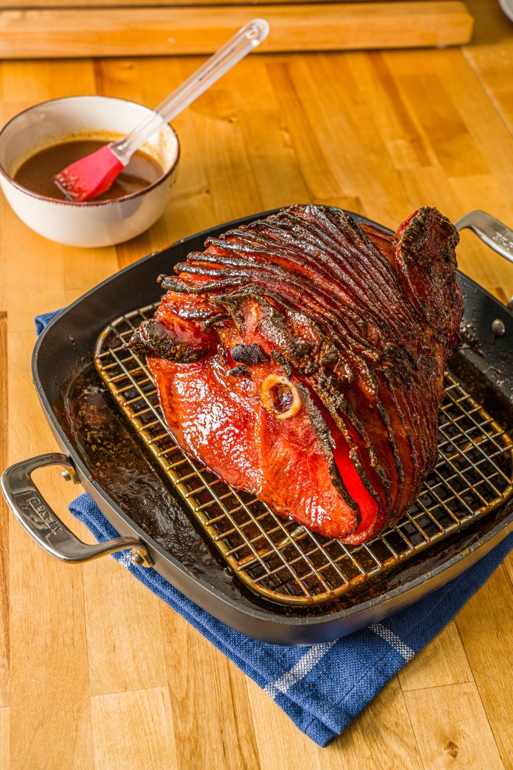 The Best Glazed Spiral Ham for Your Holiday Centerpiece